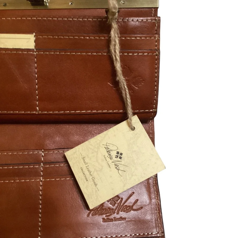 Patricia Nash Florence Leather Floral Embossed Wallet Clutch Brown Kiss Lock